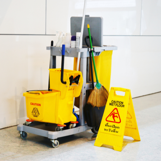 Retail store cleaning in Round Lake